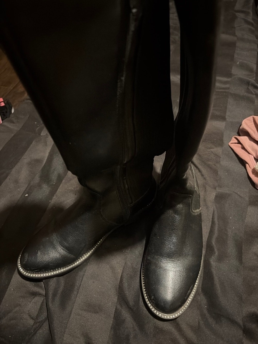 Tall riding boots